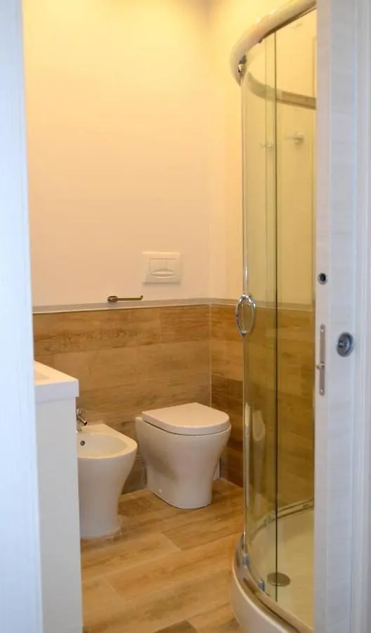 Le Scalette Bed and Breakfast Λα Μανταλένα